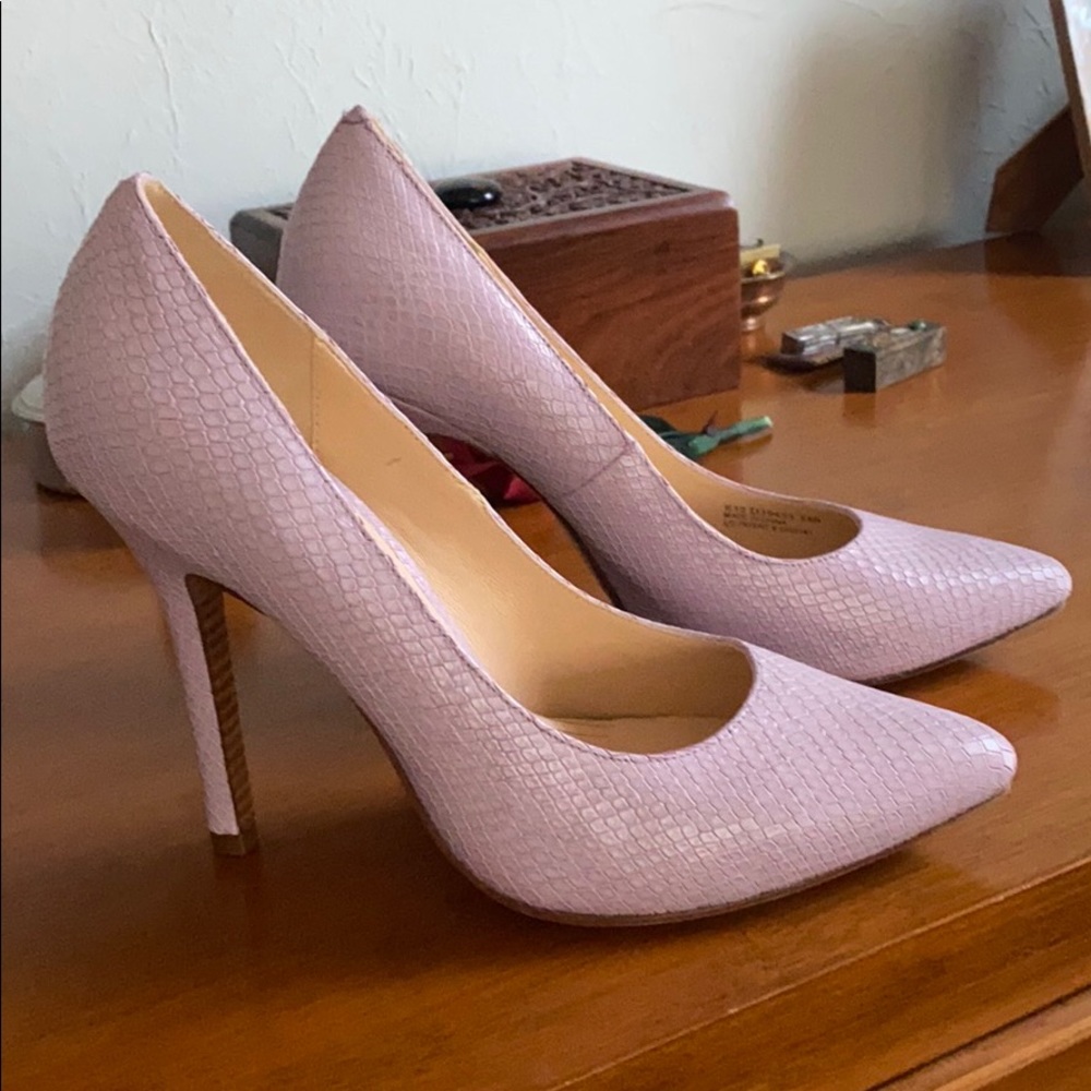 Cole Haan Nike Air periwinkle pink pumps